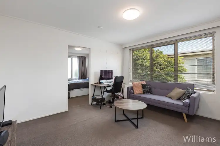 16/99 Melbourne Road, Williamstown VIC 3016