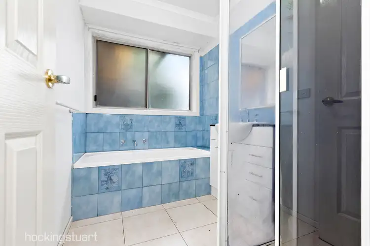 Sixth view of Homely house listing, 8 Whipbird Close, Werribee VIC 3030