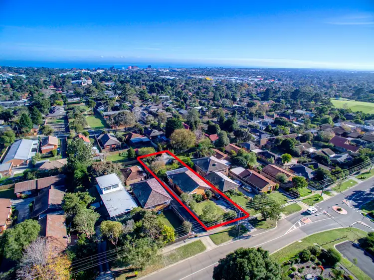 41 Hillcrest Road, Frankston VIC 3199