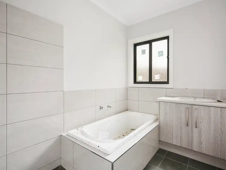 Fifth view of Homely house listing, 6 Archer Place, Woori Yallock VIC 3139