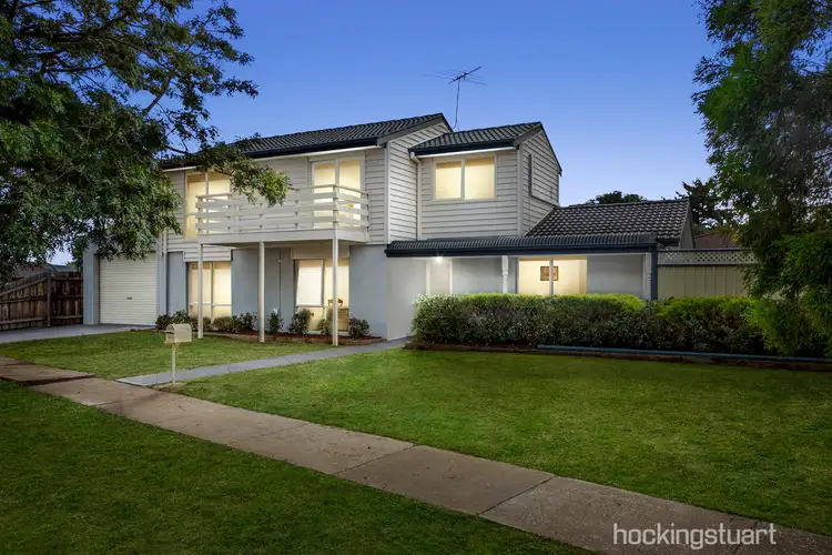 27 Chelmsford Way, Melton West VIC 3337