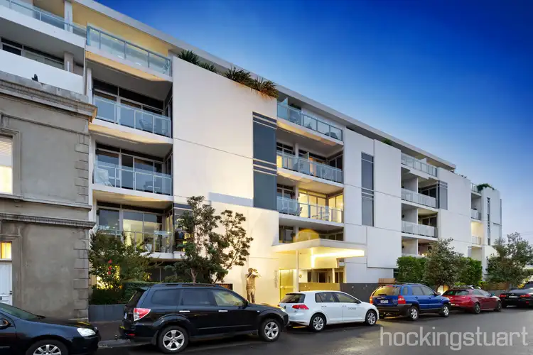111/99 Dow Street, Port Melbourne VIC 3207
