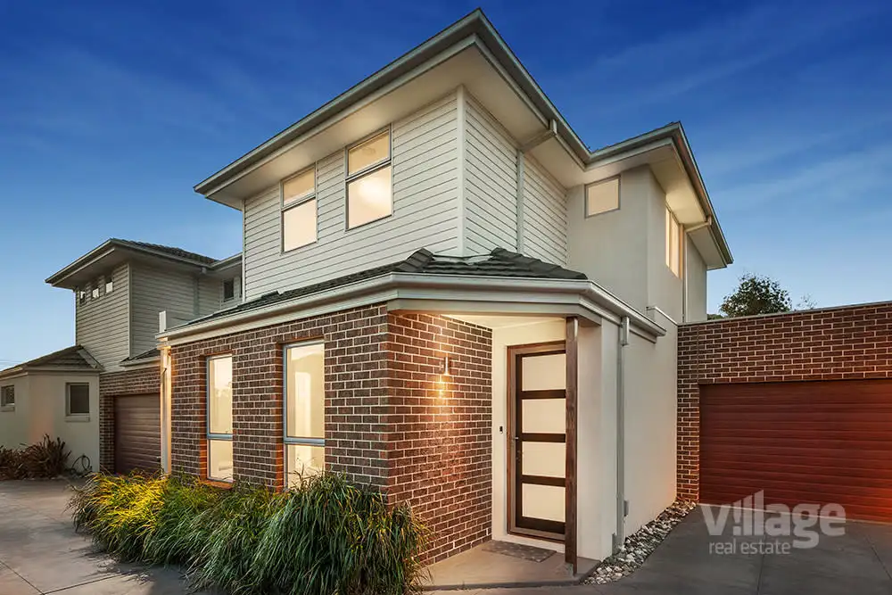 Main view of Homely townhouse listing, 2/46 Blenheim Road, Newport VIC 3015