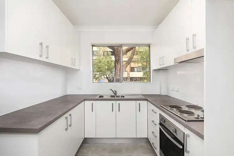 Main view of Homely apartment listing, 4/18 Bond Street, Hurstville NSW 2220