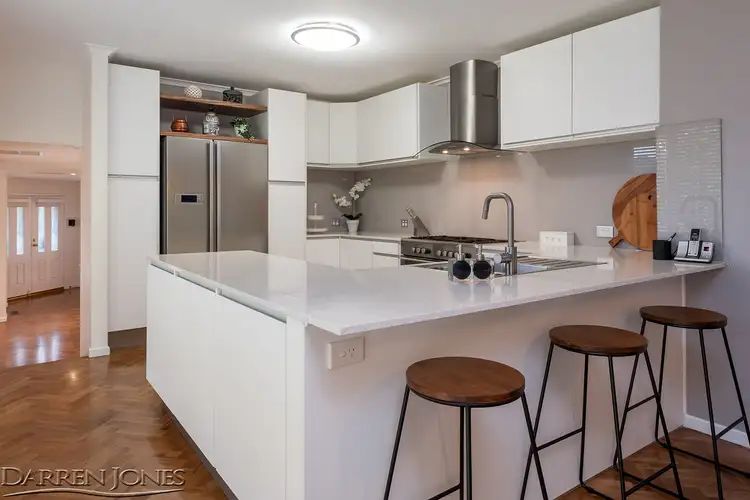 Fifth view of Homely house listing, 7 Highview Crescent, Macleod VIC 3085