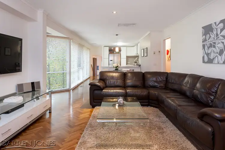 Sixth view of Homely house listing, 7 Highview Crescent, Macleod VIC 3085