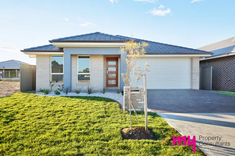 18 Arena Street, Spring Farm NSW 2570