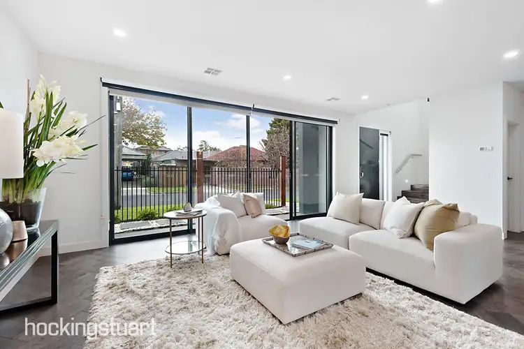1A Rayern Court, Bentleigh East VIC 3165