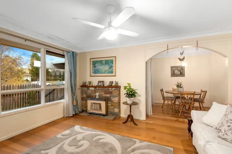 Second view of Homely house listing, 4 Nottingham Street, Glen Waverley VIC 3150