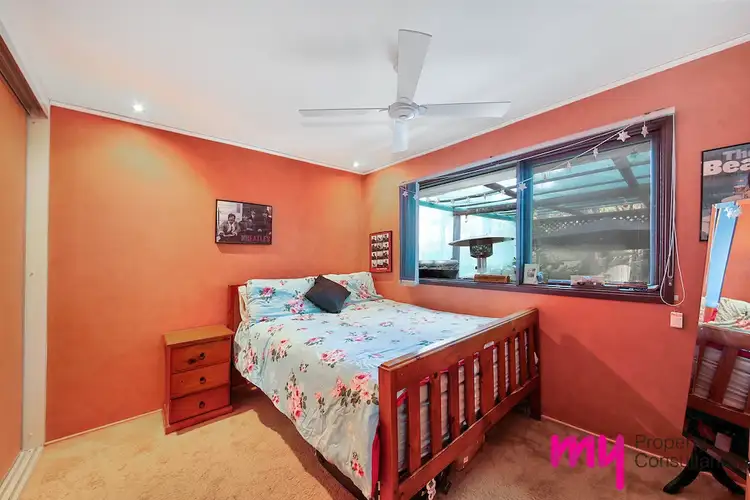 Fifth view of Homely house listing, 5 Sassafras Close, Bradbury NSW 2560