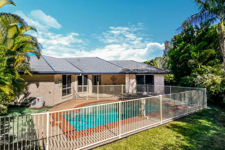 5 Sting Ray Harbour Court, Pelican Waters QLD 4551