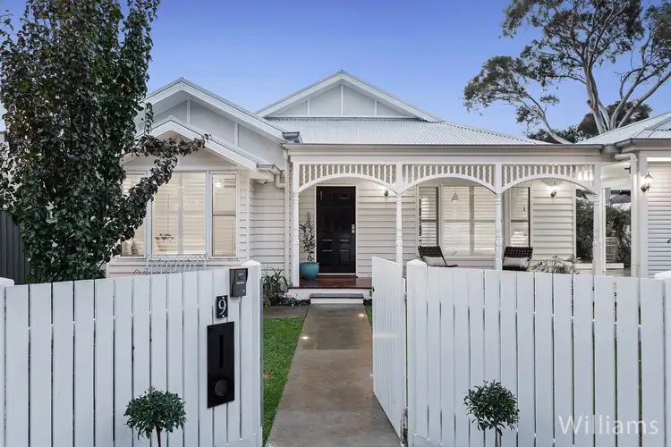 9 Railway Parade, Newport VIC 3015