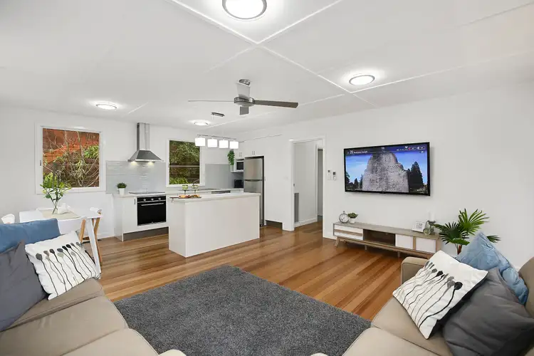 Fifth view of Homely house listing, 8 Pheasant Parade, Warburton VIC 3799