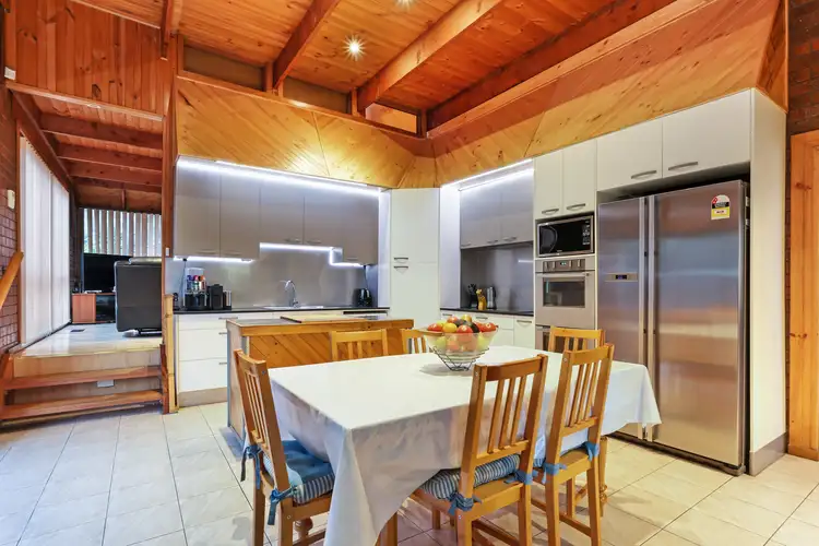 Fifth view of Homely house listing, 7 Mayfield Drive, Mill Park VIC 3082