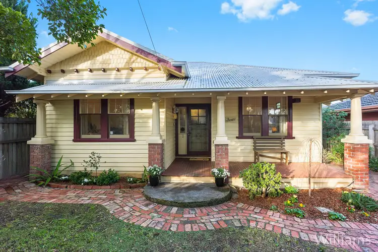 4 Oxford Street, Newport VIC 3015