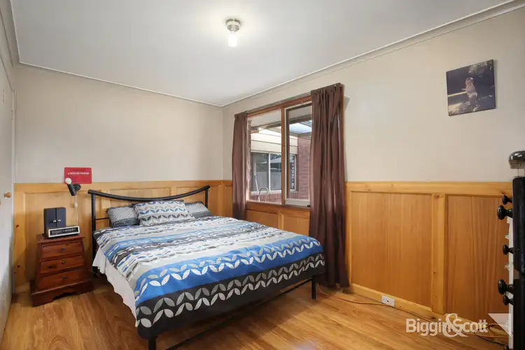 Sixth view of Homely house listing, 90 Toirram Crescent, Cranbourne VIC 3977