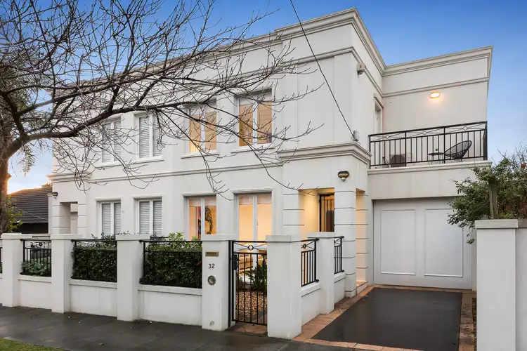32 Flowers Street, Caulfield South VIC 3162