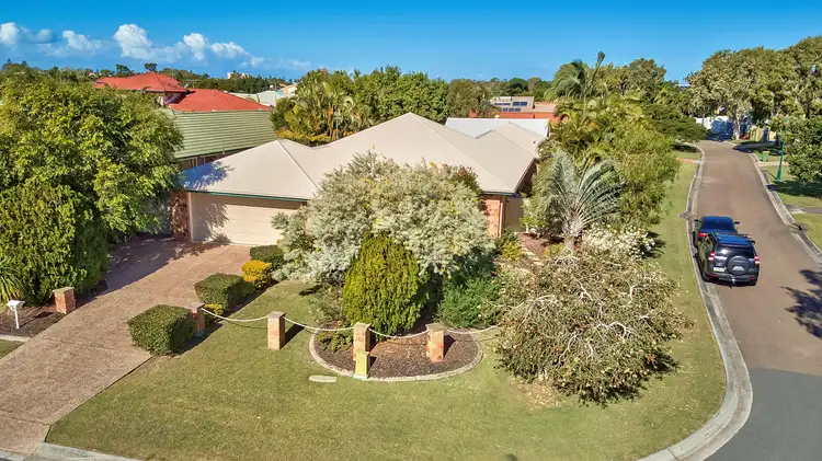 4 Godwin Place, Pelican Waters QLD 4551