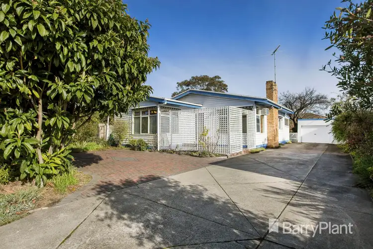 84 Tanti Avenue, Mornington VIC 3931