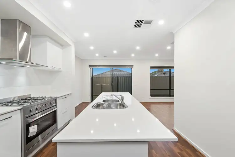 Fifth view of Homely house listing, 7 Dogwood Way, Mernda VIC 3754