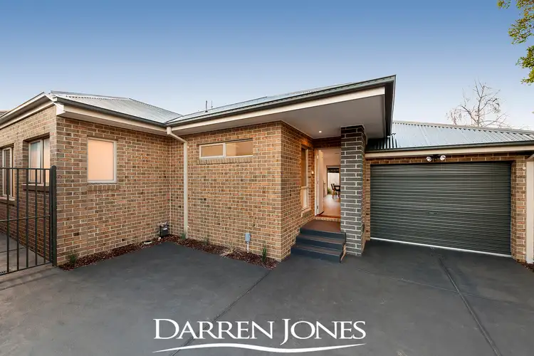 2/36 Lyell Parade, Greensborough VIC 3088