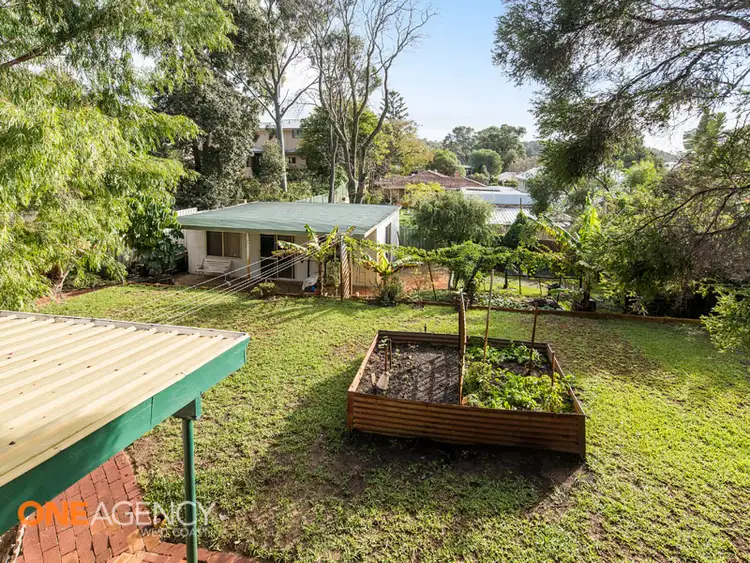 Third view of Homely house listing, 6 Fortview Road, Mount Claremont WA 6010