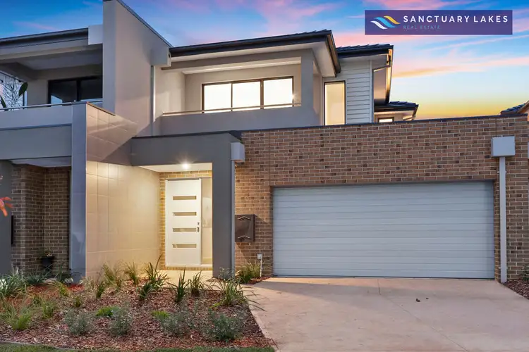 3/5 Greg Norman Drive, Sanctuary Lakes VIC 3030