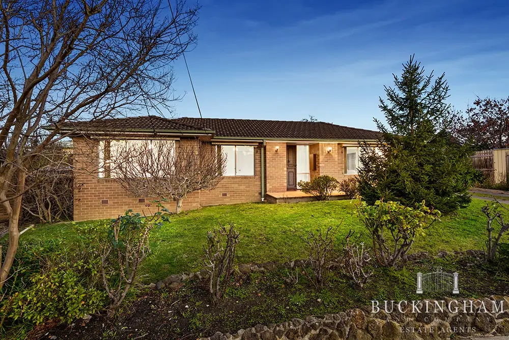 Main view of Homely house listing, 6 Karrin Close, Yallambie VIC 3085