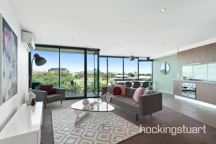 606/83 Queens Road, Melbourne VIC 3004