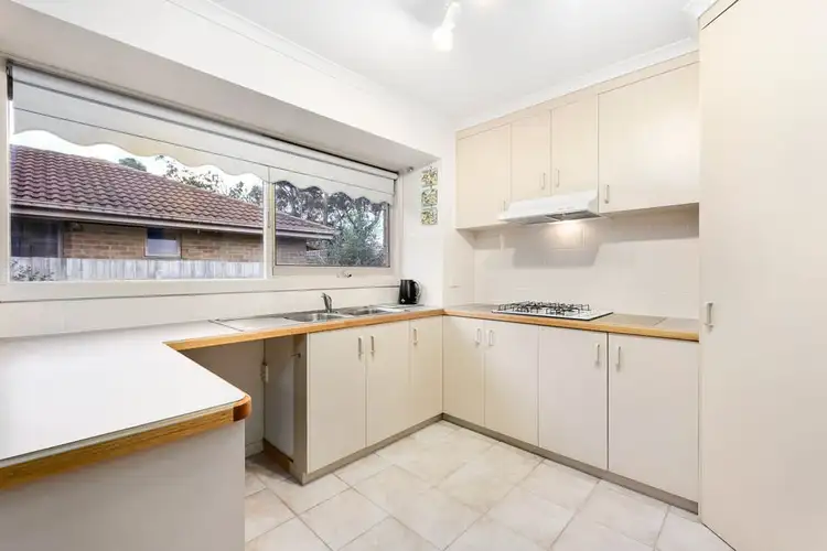 Sixth view of Homely unit listing, 2/31 Santon Street, Greensborough VIC 3088