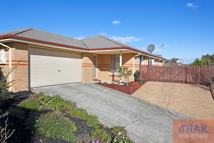 9 Blue Gum Court, Pakenham VIC 3810