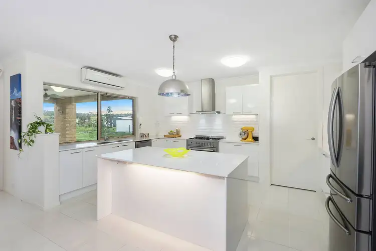 Fifth view of Homely house listing, 28 Parrot Drive, Whittlesea VIC 3757