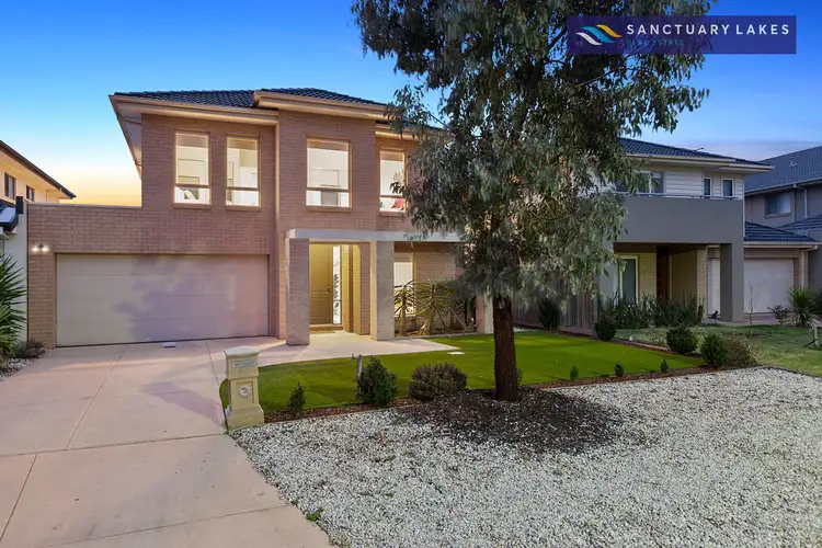43 Coastal Promenade, Sanctuary Lakes VIC 3030