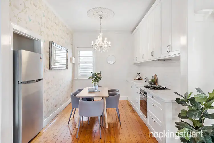 Fifth view of Homely apartment listing, 2/15 Hennessy Avenue, Elwood VIC 3184