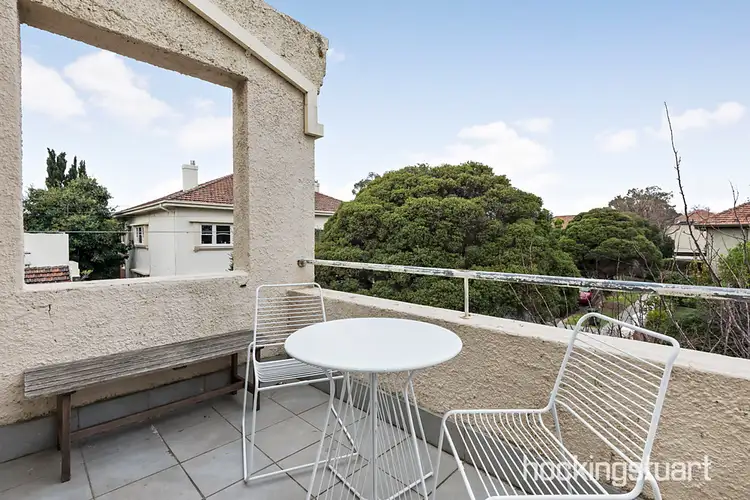 Sixth view of Homely apartment listing, 2/15 Hennessy Avenue, Elwood VIC 3184