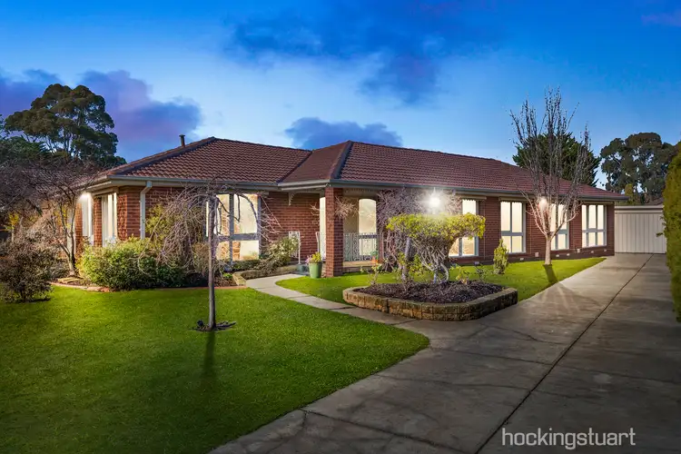 7 Linlithgow Way, Melton West VIC 3337