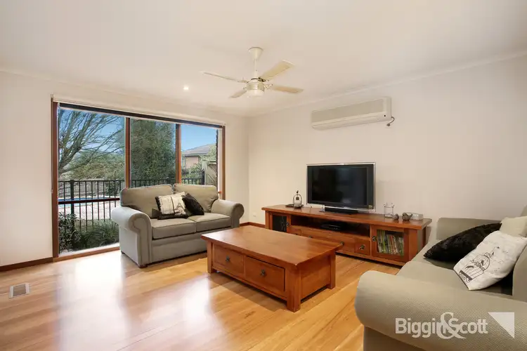 Fifth view of Homely house listing, 1 Chiltern Court, Berwick VIC 3806