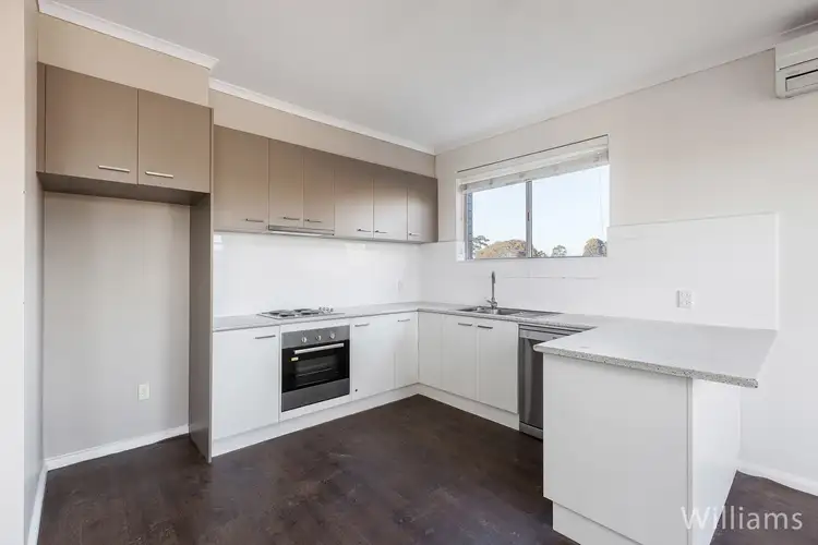 Fifth view of Homely apartment listing, 3/80 Mason Street, Newport VIC 3015