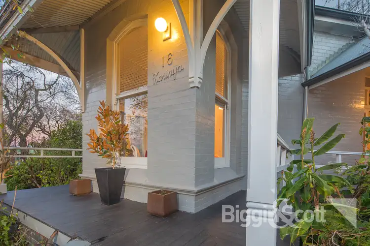 16 Pleasant Street South, Newington VIC 3350
