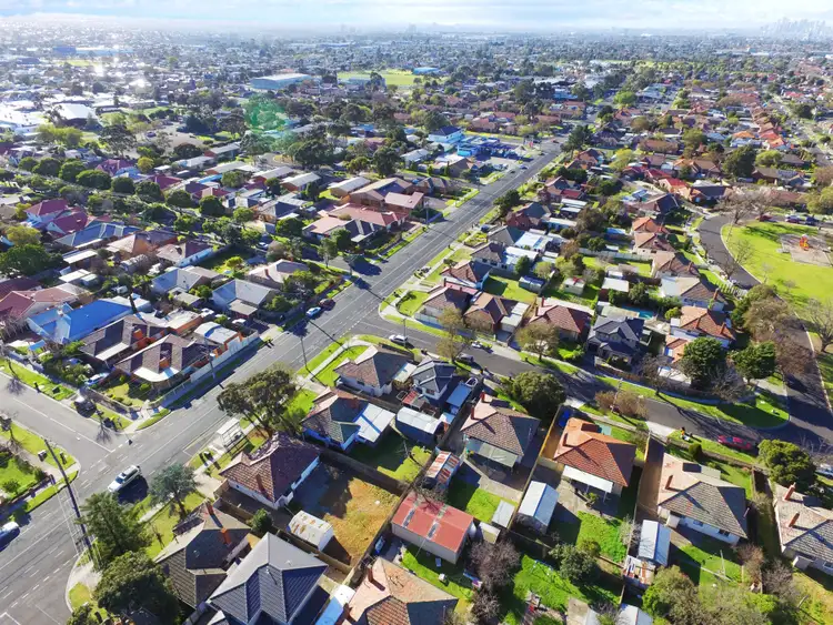 Fifth view of Homely house listing, 114 Devonshire Road, Sunshine VIC 3020