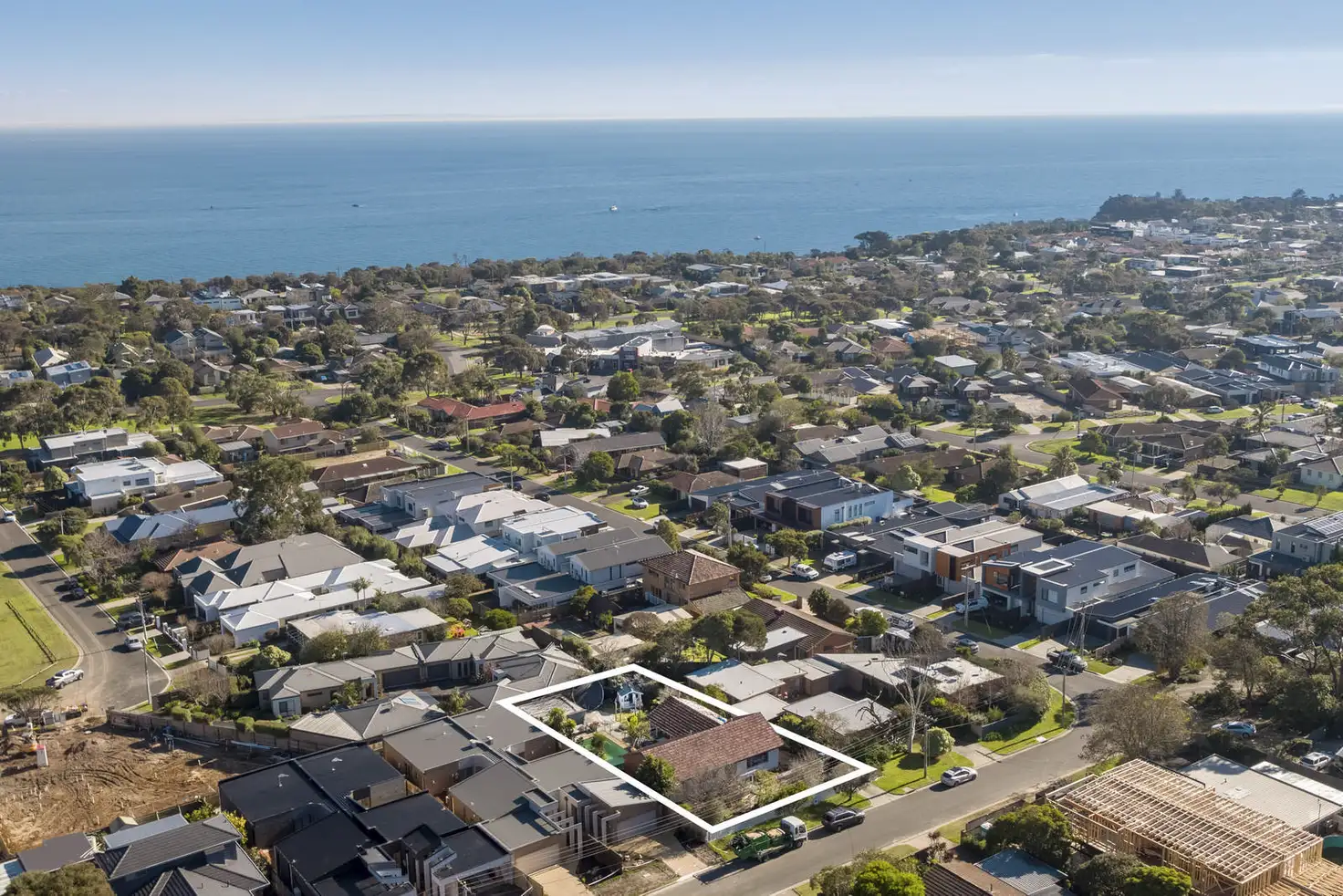 Main view of Homely house listing, 28 Carnoustie Grove, Mornington VIC 3931