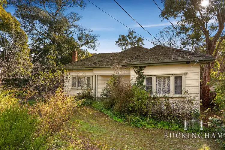 5 Price Avenue, Montmorency VIC 3094