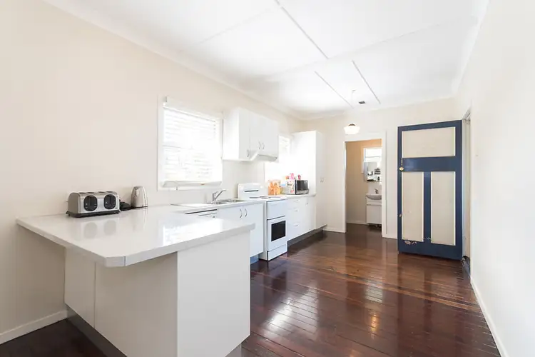 17 Clare Road, Rocklea QLD 4106