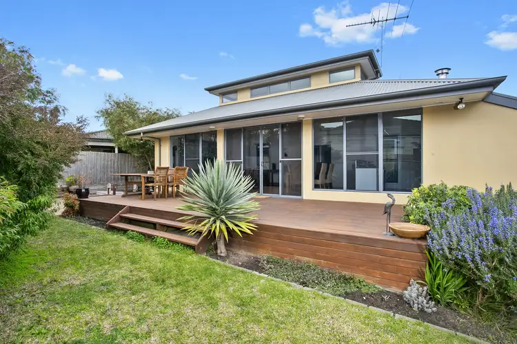 11 Lakeview Drive, Ocean Grove VIC 3226