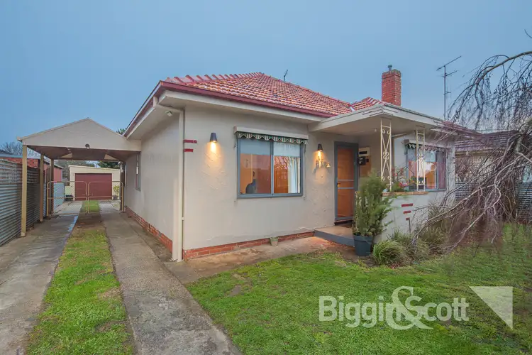 51 Beverin Street, Sebastopol VIC 3356