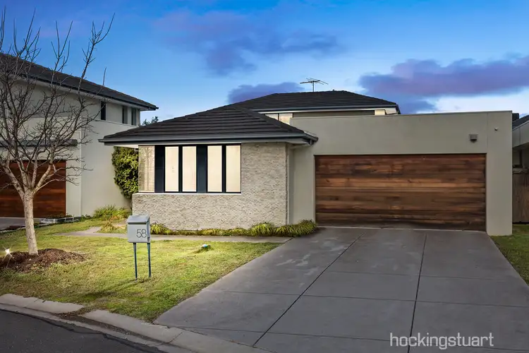 58 Signature Boulevard, Sanctuary Lakes VIC 3030