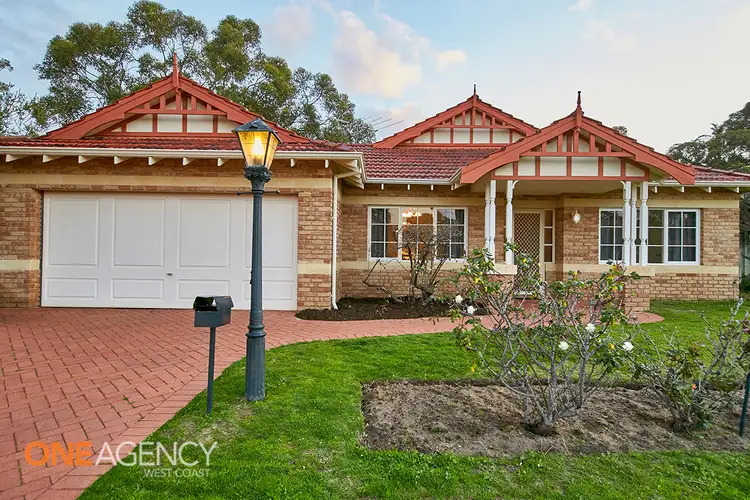 9 Chessington Gardens, Mount Claremont WA 6010