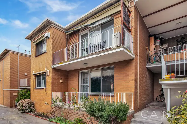2/77 Pakington Street, Kew VIC 3101