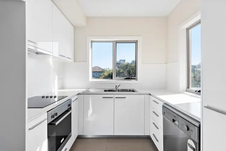 Second view of Homely unit listing, 12/396 Nepean Highway, Frankston VIC 3199