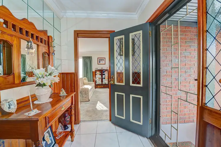 Second view of Homely house listing, 7 Newman Court, Wendouree VIC 3355